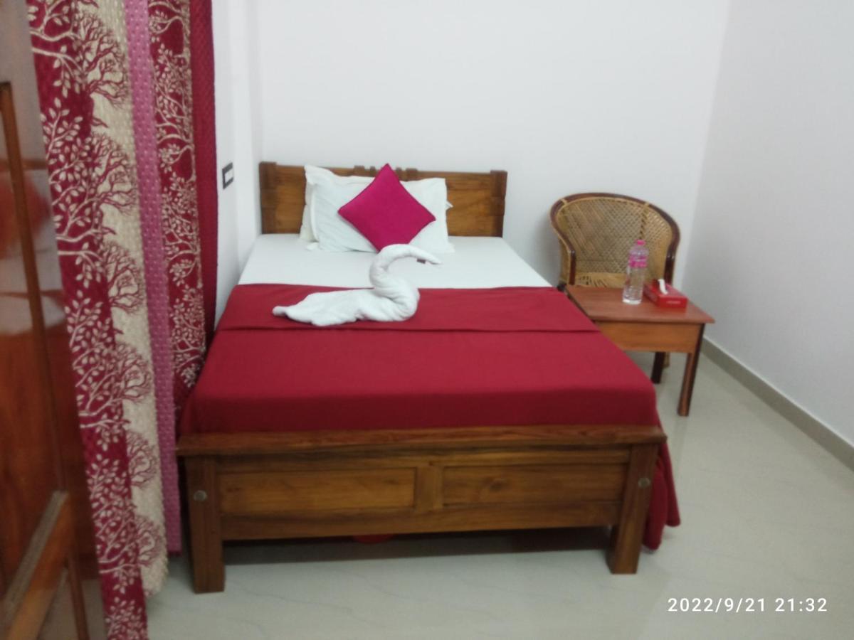 Devi Kripa Residency Διαμέρισμα Varkala Δωμάτιο φωτογραφία